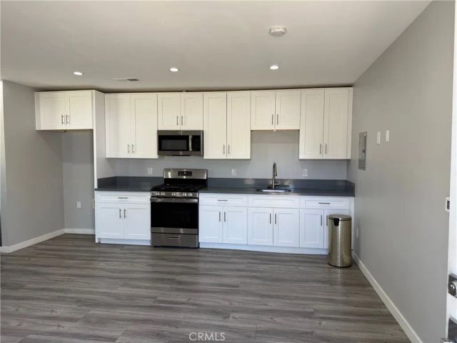7120 Quartz, Winnetka, CA 91306