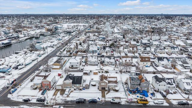 16 Layton Street, Freeport, NY 11520