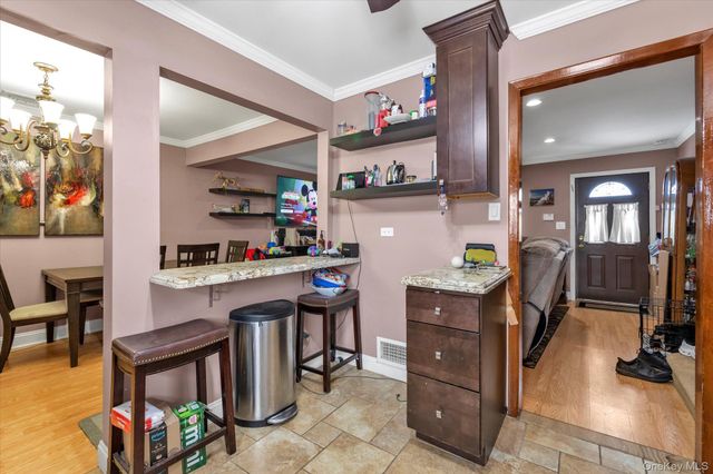 16 Layton Street, Freeport, NY 11520