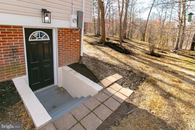 2308 WILLIAM AND MARY DR, Alexandria, VA 22308