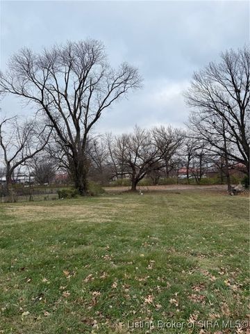 1014 Thomas V Bryant Drive, Jeffersonville, IN 47130