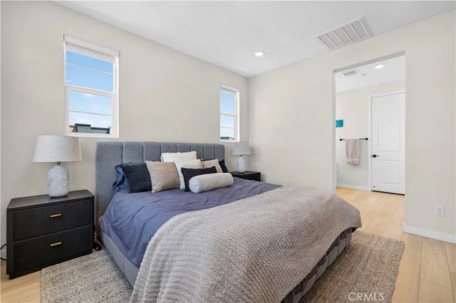 27105 Valley Oak, Valencia, CA 91381