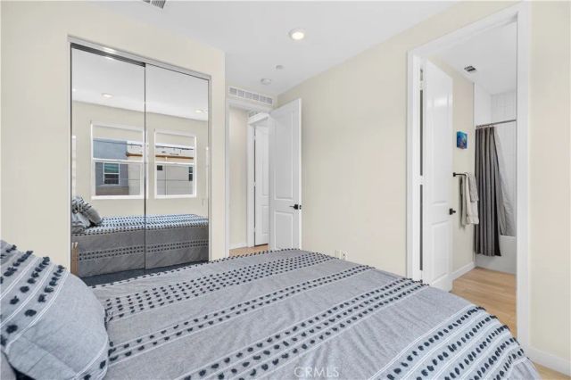 27105 Valley Oak, Valencia, CA 91381