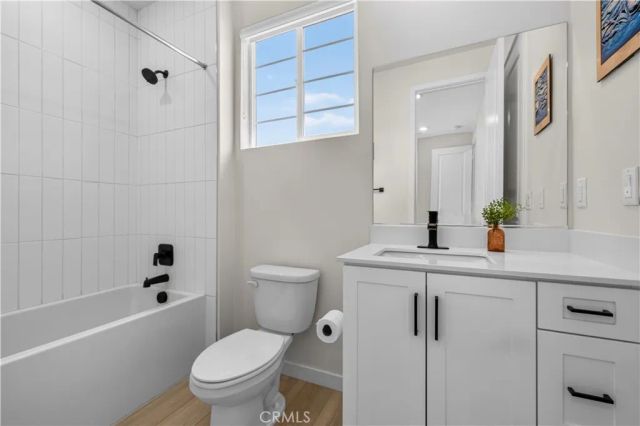 27105 Valley Oak, Valencia, CA 91381