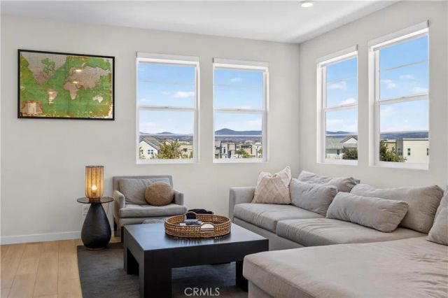 27105 Valley Oak, Valencia, CA 91381