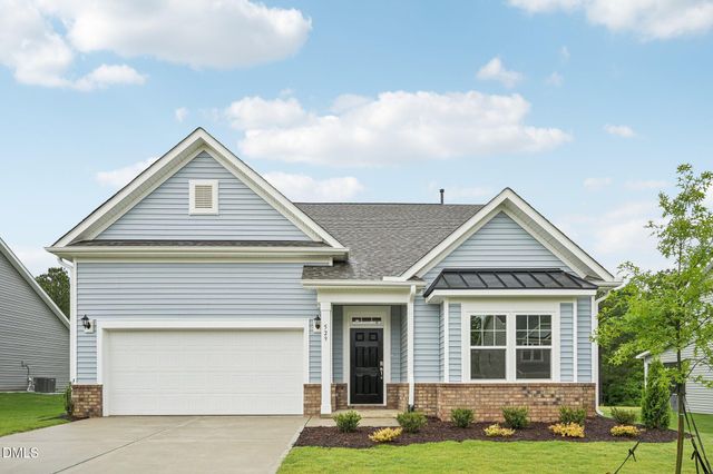 848 Old Station Pointe, Angier, NC 27501
