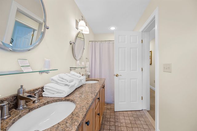 170 Depot Street B, Stowe, VT 05672