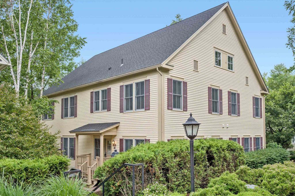 170 Depot Street B, Stowe, VT 05672