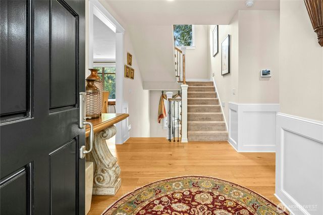 7003 117th Place NE, Kirkland, WA 98033