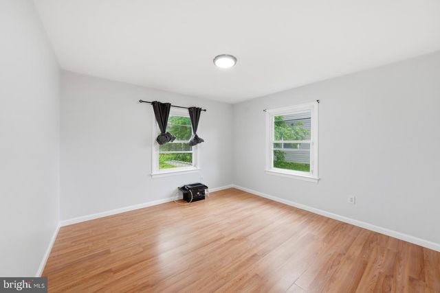 49 BELMONT LN, Willingboro, NJ 08046