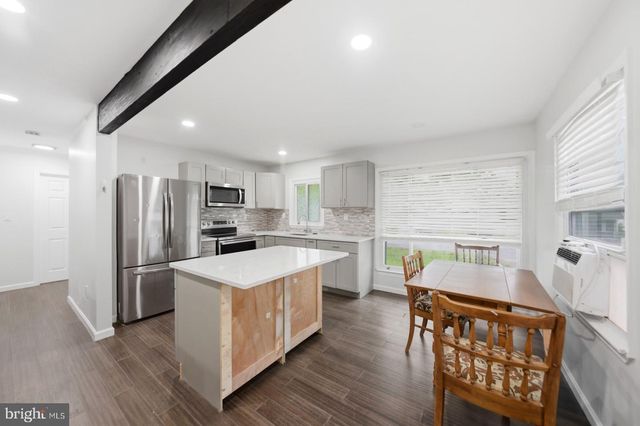 49 BELMONT LN, Willingboro, NJ 08046