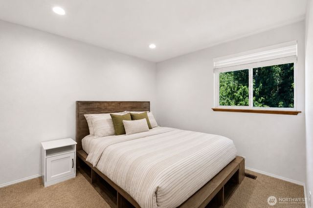 5317 101st Street SW, Mukilteo, WA 98275