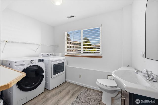 5317 101st Street SW, Mukilteo, WA 98275