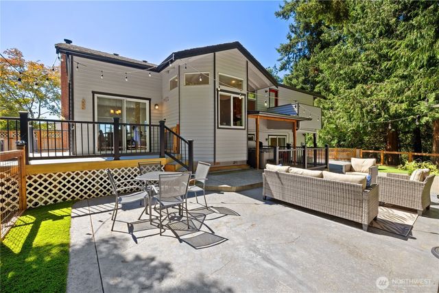 5317 101st Street SW, Mukilteo, WA 98275