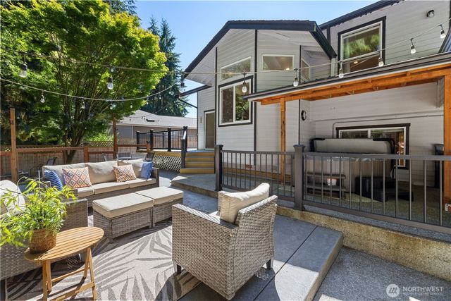 5317 101st Street SW, Mukilteo, WA 98275