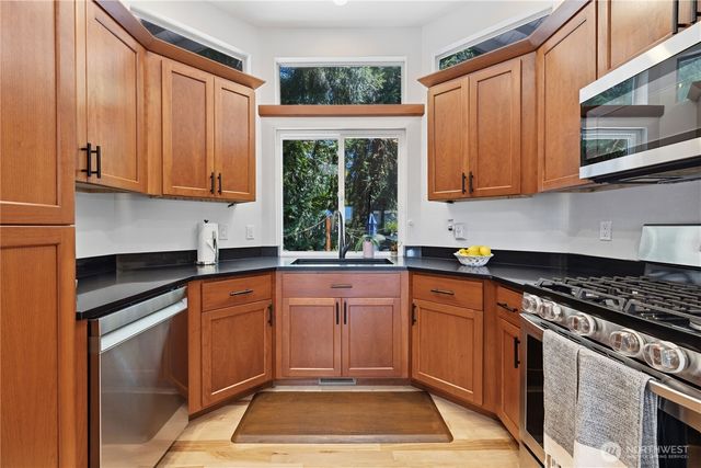5317 101st Street SW, Mukilteo, WA 98275