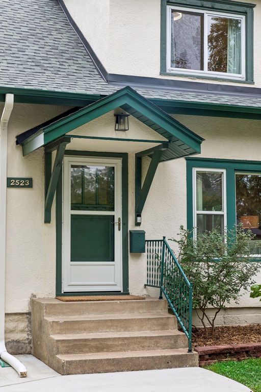2523 Arthur Street NE, Minneapolis, MN 55418 — photo 2