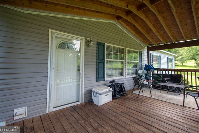 434 Creamery Road, Brasstown, NC 28902
