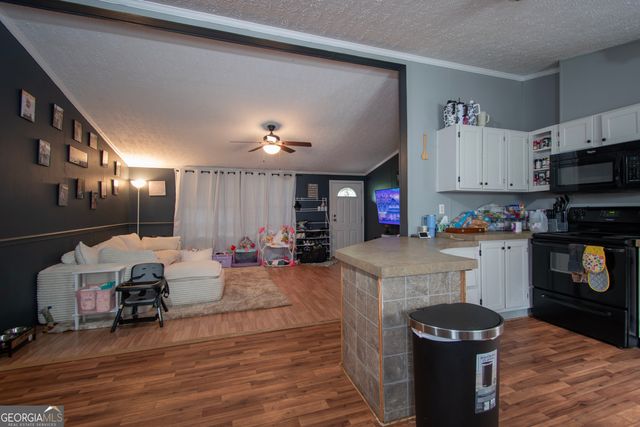 434 Creamery Road, Brasstown, NC 28902