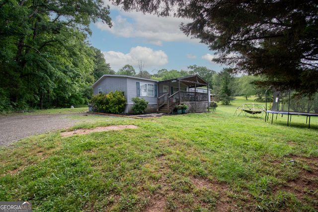 434 Creamery Road, Brasstown, NC 28902