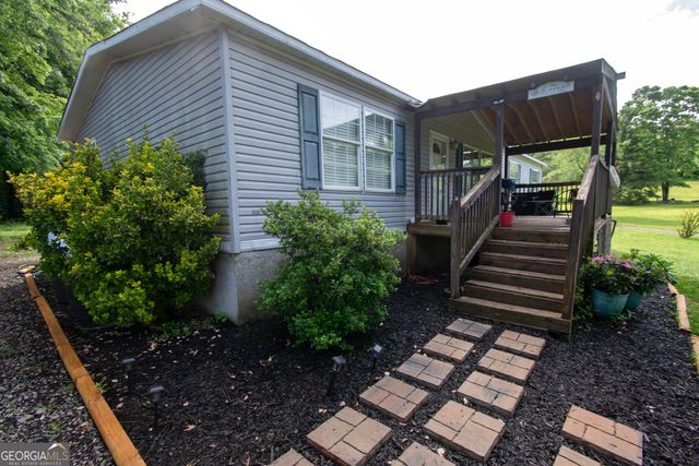 434 Creamery Road, Brasstown, NC 28902
