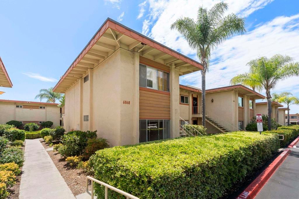 6868 Hyde Park Dr A, San Diego, CA 92119 — photo 2