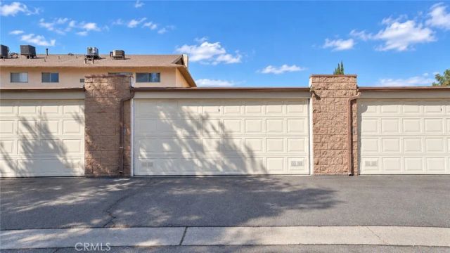 455 W Duarte Road 4, Arcadia, CA 91007