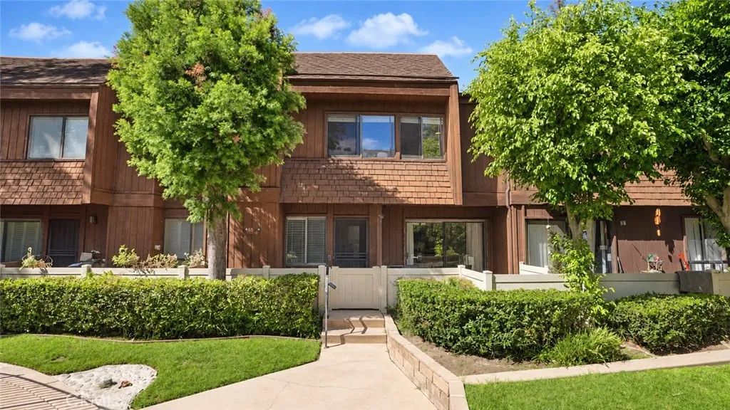 455 W Duarte Road 4, Arcadia, CA 91007