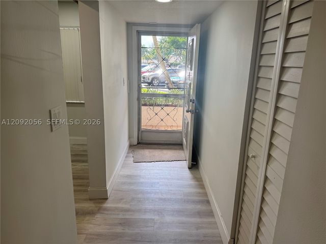 3940 Inverrary Blvd 106-A, Lauderhill, FL 33319