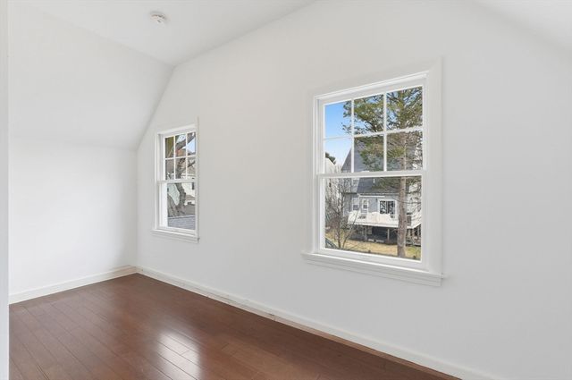 79 Florence Ave, Melrose, MA 02176