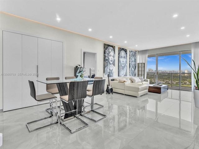 3731 N Country Club Drive PH24, Aventura, FL 33180