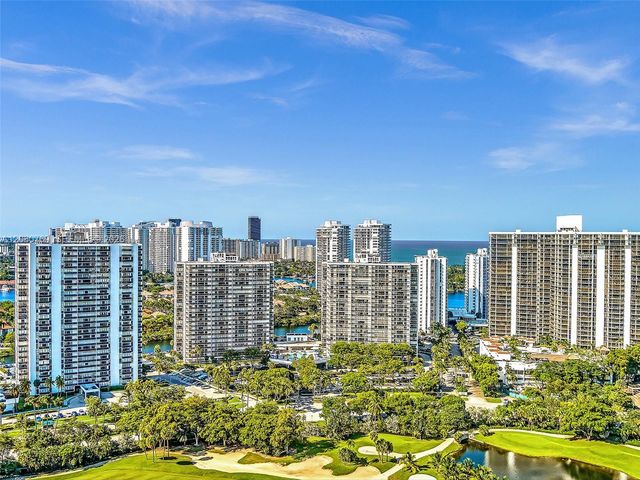 3731 N Country Club Drive PH24, Aventura, FL 33180