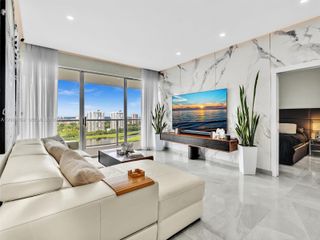 3731 N Country Club Drive PH24, Aventura, FL 33180