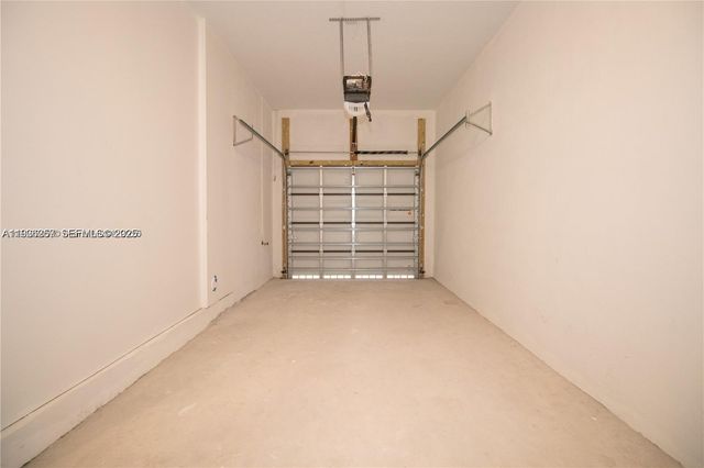 9265 NW 16th Street, Pembroke Pines, FL 33024