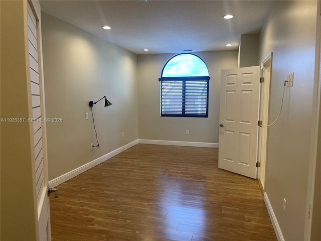 9265 NW 16th Street, Pembroke Pines, FL 33024