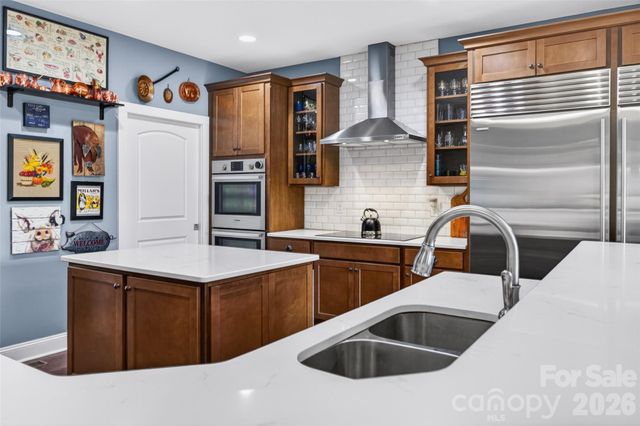107 Buffalo Creek Drive, Statesville, NC 28677
