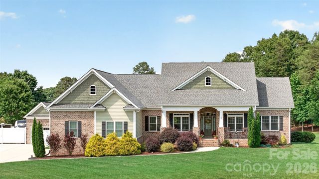107 Buffalo Creek Drive, Statesville, NC 28677
