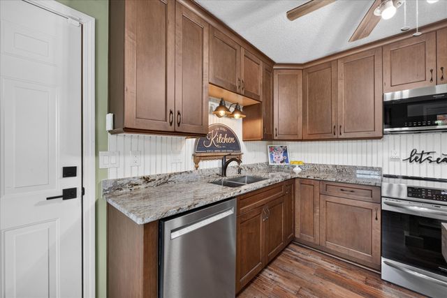 1318 Meredith Way, Clarksville, TN 37042