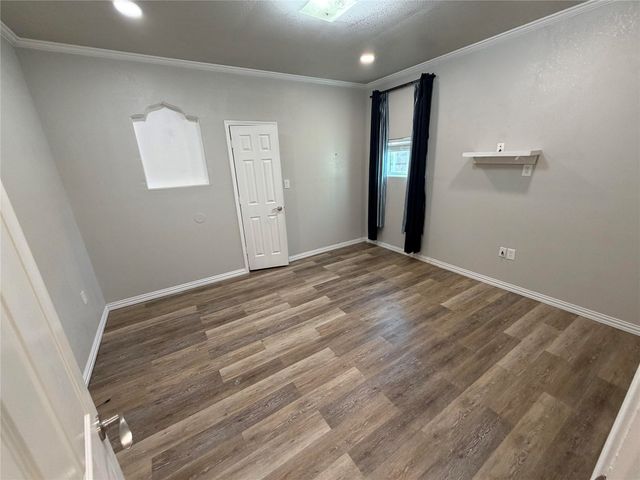 2117 Shorthorn Trail, Crowley, TX 76036