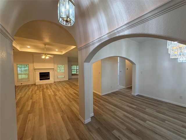 2117 Shorthorn Trail, Crowley, TX 76036