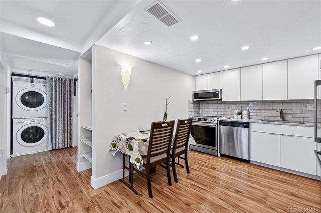 9690 Brentwood Way 207, Broomfield, CO 80021