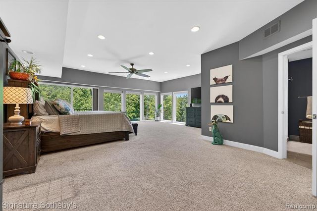 30650 Lahser Road, Beverly Hills, MI 48025