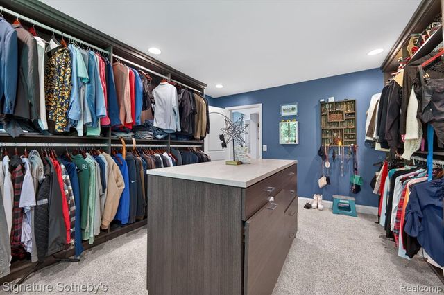 30650 Lahser Road, Beverly Hills, MI 48025