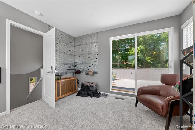 30650 Lahser Road, Beverly Hills, MI 48025