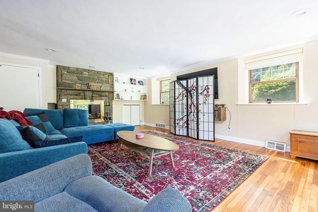 1128 COVENTRY RD, Cheltenham, PA 19012