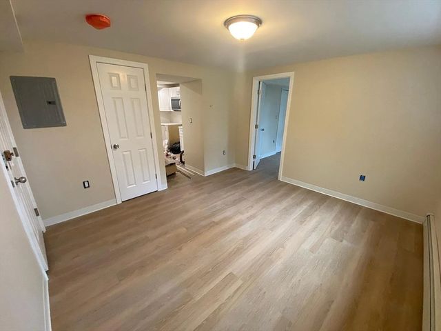 932 Massachusetts Ave B, Arlington, MA 02476