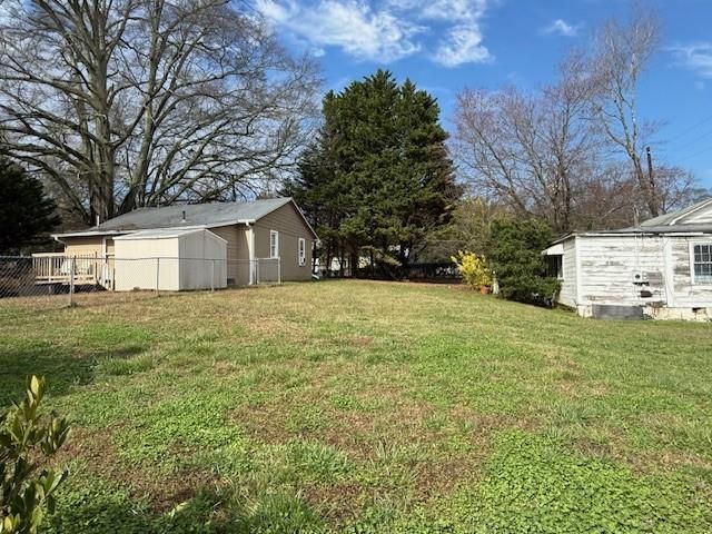 5621 Church Street, Flowery Branch, GA 30542