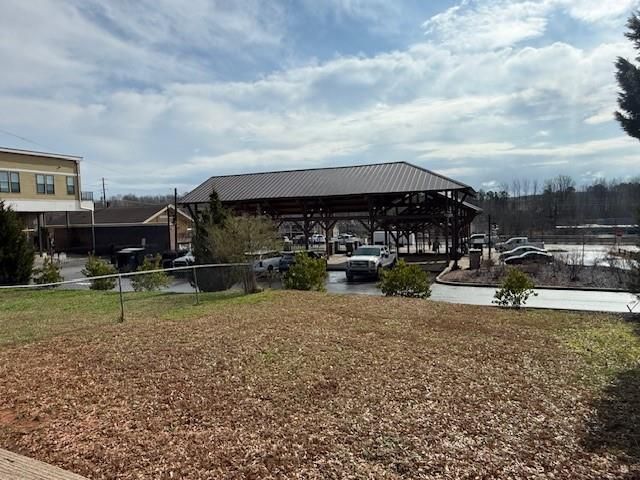 5621 Church Street, Flowery Branch, GA 30542