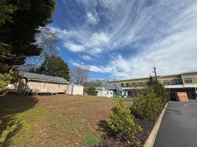 5621 Church Street, Flowery Branch, GA 30542