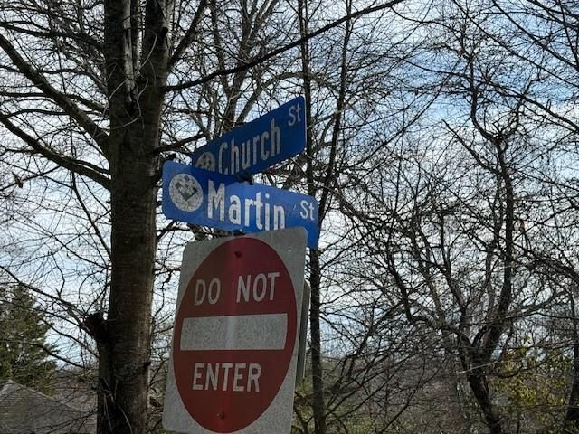 5621 Church Street, Flowery Branch, GA 30542